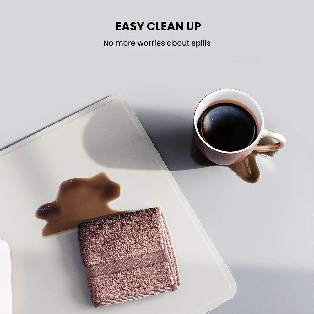 ALTI Wireless Charging Desk Mat - Image 17