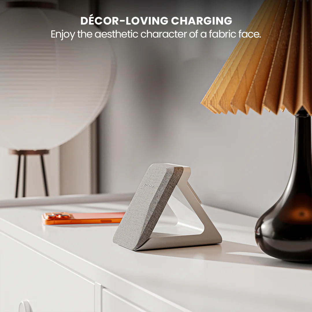 SUMMIT 3-in-1 Wireless Charging Station - Image 7